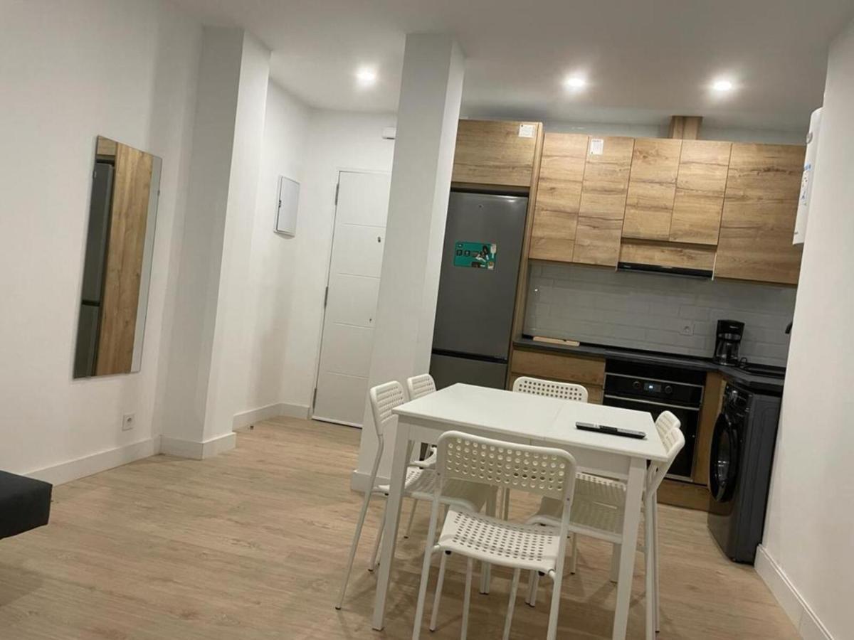 U2 Apartamento A Estrenar, Cerca De Metro Madrid Exteriör bild